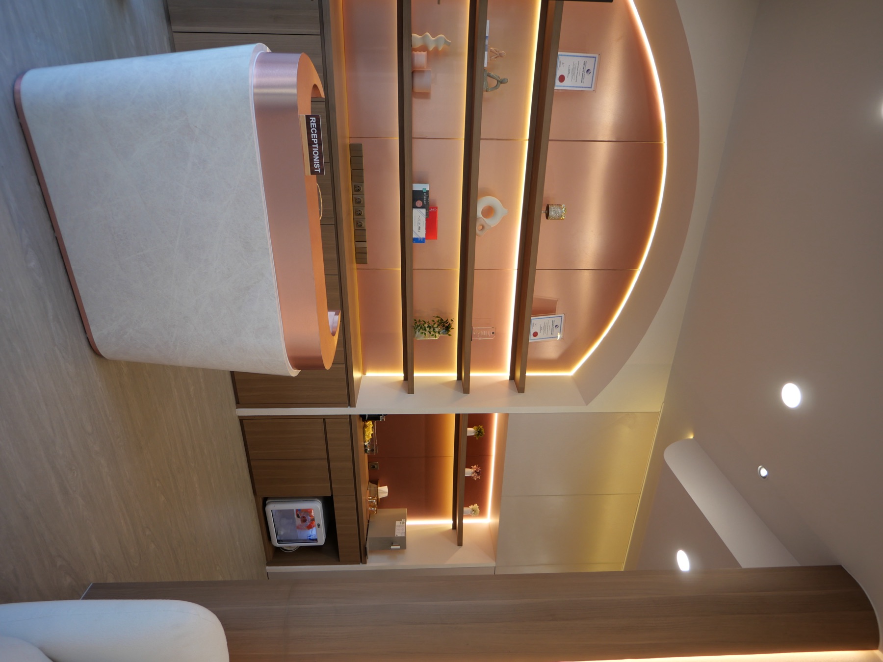 Aviora interior detail